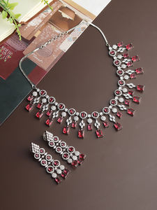 Ensemble de collier de perles de créateur AD pour femmes avec de belles boucles d'oreilles et un collier à chaîne réglable au meilleur prix - Product Image 2