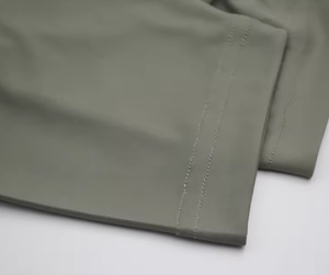 Veste coupe-vent imperméable haute performance pour hommes pour la randonnée en montagne motif solide avec logo sur le devant - Product Image 5