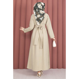 Vestido Formal Modesto Color Beige Oscuro con Cintura Plisada y Detalle de Cinturón, Transpirable, Talla XS, para el Día, Disponible en Largo hasta el Suelo y hasta la Rodilla - Product Image 5