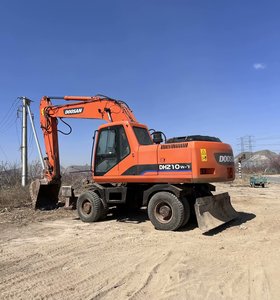 Excavatrice DH210W-7 Doosan d'occasion 20 tonnes 90% neuve avec composants centraux-roulement de moteur à engrenages à bas prix à vendre - Product Image 3