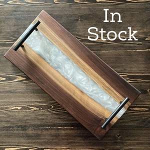 Plateau de service en bois de résine époxy Plateau de forme ovale en noyer Assiettes à pain pour fruits secs Thé Café Snack Plateau - Product Image 2