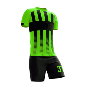 Conjunto de Uniforme de Fútbol para Hombre con Estampado Digital - Nombre y Números del Equipo Personalizados, 100% Poliéster, Antibacteriano, Secado Rápido, Manga Corta - Product Image 3