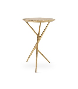 Table en laiton design, conçue pour mettre en valeur les espaces de vie modernes, apportant élégance grâce à une qualité de fabrication exceptionnelle. - Product Image 5