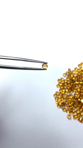 พลอยสีเหลืองตัดสีเหลืองมะนาวธรรมชาติขนาด4มม. สำหรับทำเครื่องประดับของขวัญสำหรับเธอ - Product Image 3