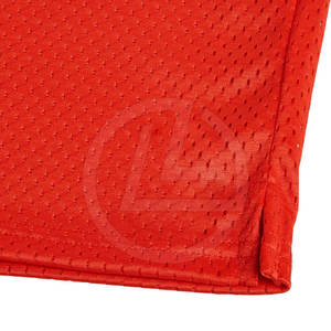 Pantalones cortos de malla de patrón sólido ligero para hombre con cintura ajustable estilo informal - Product Image 6