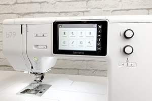 Machine à coudre et à broder informatisée B79 avec écran tactile 5 couleurs, boutons multifonctions, 4 LED et surface de couture de 230 mm - Product Image 3