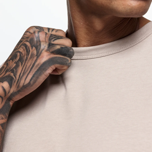 T-shirt surdimensionné à épaules tombantes en gros, personnalisé, imprimé de haute qualité, couleur unie, pour homme, été, en coton et fibre de bambou - Product Image 3