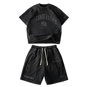 Camisetas de hombre de algodón 100% con estampado de diseñador de marca famosa, estilo hip-hop urbano, de lujo, con relieve personalizado, tallas grandes, conjunto corto, venta al por mayor - Product Image 1