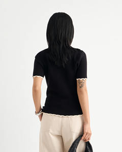 Suéter Casual de Punto para Mujer con Mangas en Contraste, Corte Regular, 100% Algodón, Secado Rápido, Transpirable, Verano, por Routine Vietnam - Product Image 2