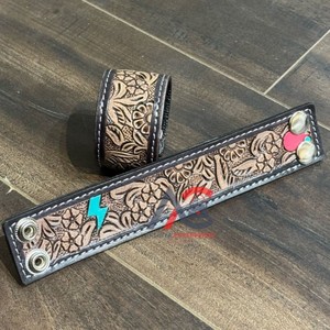 Bracelet de manchette en cuir repoussé à la main de mode pour femmes fait à la main en cuir de vachette véritable sangle de manchette large ceinture bracelet bracelets - Product Image 1