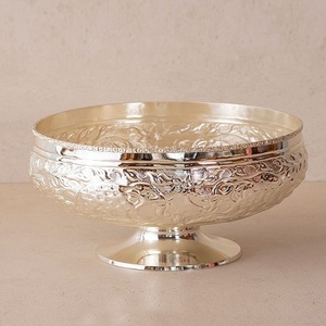 Bol de service moderne pour la maison et l'hôtel Restaurant Soupe Saladier Design antique Vaisselle en métal Bols à vaisselle avec support de table - Product Image 3