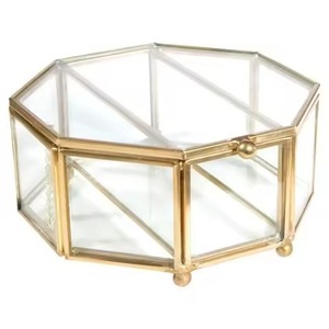 Boîte à bijoux en métal avec cadre en verre, boîte à bijoux de haute qualité, artisanale, décorative, de luxe - Product Image 1