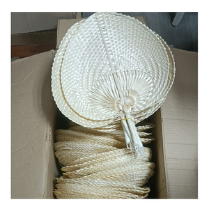 Éventail élégant en bambou avec tressage naturel, idéal pour les mariages, les spectacles de danse, la décoration intérieure et les voyages d'été, utilisation quotidienne à l'étranger. - Product Image 3