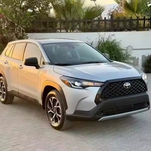 FRESH NEW 2021 T O Y O T A Corolla Cross Clean Utilisé 2.0L Essence Option Complète - Product Image 1