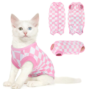 Chaqueta gruesa de invierno para perros y gatos, ropa de marca a la moda - Product Image 5