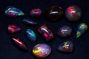 Opale de feu Welo d'Éthiopie noire naturelle, cabochon, qualité supérieure, traitée par cirage/huile, pierres précieuses en vrac, taille brillante, certifiée par un tiers - Product Image 2