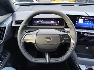 GRANDLAND X 107 SUV/TOUT-TERRAIN 2026 À FAIBLE KILOMÉTRAGE, PHARES LED, ÉCRAN TACTILE À VENDRE - Product Image 3