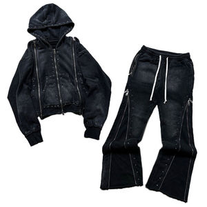 Conjunto Deportivo Personalizado con Logotipo y Pedrería 2026, Sudadera con Capucha y Pantalones Deportivos Unisex para Hombre - Product Image 1