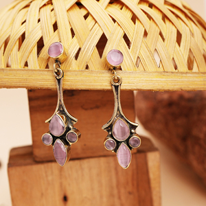 Fabricant de boucles d'oreilles en argent oxydé |   Bijoux vintage bohèmes pour femmes |   Exportateur en gros de boucles d'oreilles tendance - Product Image 2