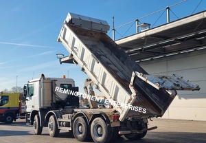 Camion à benne basculante Mercedes Actros 4141 d'occasion de 2007, 8x4, transmission automatique, diesel, transport minier et de construction - Product Image 4