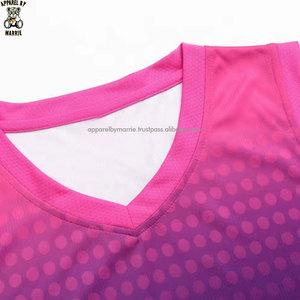 Ensemble d'uniformes de basketball avec impression personnalisée, en matériau sportif léger, pour commandes en gros et programmes scolaires – Fournisseur direct usine - Product Image 5