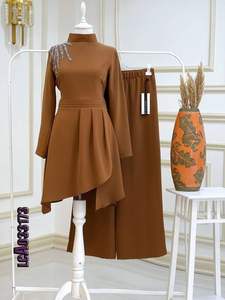 Ensembles d'hiver élégants et pratiques pour femmes dans des tissus confortables de couleur unie pour un confort quotidien - Product Image 6