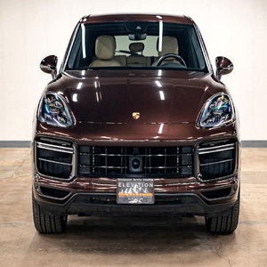 2019 Pors-che Cayenne Turbo AWD SUV 8L Moteur Boîte de vitesses automatique Cuir gauche Alliage d'aluminium foncé R17 R18 Gaz Options électriques - Product Image 1