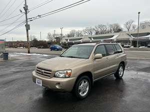 Toyota Highlander Limited V6 AWD 2007 / Disponible à la vente avec faible kilométrage, moteur essence / Véhicule d'occasion en excellent état, sans accident - Product Image 2
