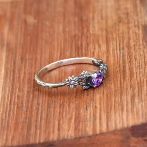 แหวนอเมทิสต์ที่สง่างามแหวนดอกไม้รูปกิ่งไม้สีเงินสเตอร์ลิง - Product Image 4