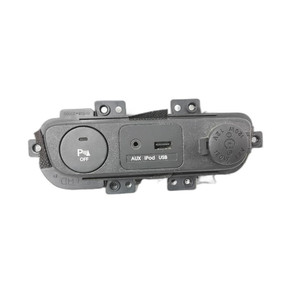 ช่องต่อ AUX/USB สำหรับรถยนต์ KIA Sportage รุ่น D4HA (ปี 2010-2016) - Product Image 1