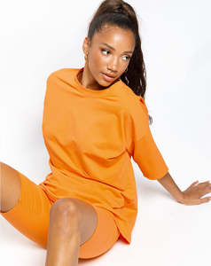 Sublimation personnalisée t-shirts et shorts ensembles dames jogging vêtements de fitness haute qualité femmes shorts ensembles - Product Image 2