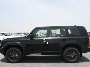 Nuevo SUV Negro LC Serie 250 2.8d AT 204 4WD con Volante a la Izquierda/Derecha, Asientos de Cuero y Techo Panorámico - Product Image 3