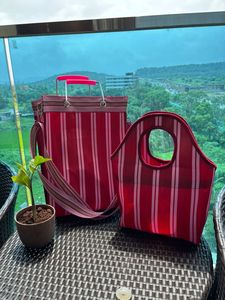 Bolso de mano de nailon reciclado de gran capacidad, respetuoso con el medio ambiente, resistente al agua, con mango suave, cierre de cremallera, patrón a rayas, logotipo personalizado - Product Image 3