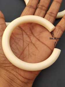 Bracelets de perles de haute qualité Bracelets en bois personnalisés avec résine métallique dorée Meilleur cadeau de fiançailles Dernière conception - Product Image 2