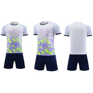 Poids léger de haute qualité entièrement personnalisé Uniforme de football de football Vêtements de sport Maillots/shorts de football Uniforme de football sublimé - Product Image 6