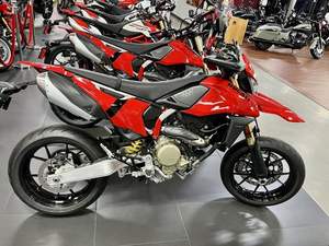 ¡Grandes Ofertas! Motocicleta Deportiva Monomarcilla Hypermotard 698 2025 en Stock - Product Image 3