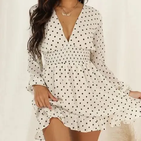 Vente chaude été décontracté Boho dames à manches longues imprimer Mini robes sexy en tissus personnalisés pour les femmes