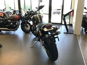 <span class=keywords><strong>Triumph</strong></span> <span class=keywords><strong>Scrambler</strong></span> 1200 XE Icon Edition รุ่นใหม่ปี 2026 รถมอเตอร์ไซค์ผจญภัยสุดหรู ราคาถูก มีจำหน่ายสำหรับการสั่งซื้อจำนวนมาก - Product Image 2