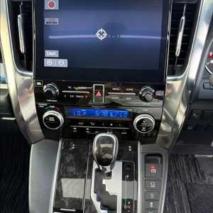 Nissan Alphard 2020 Usado, Equipamiento Completo - Product Image 1