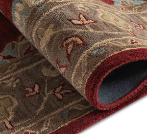 Hecho a mano vibrante chocolate negro mano copetudo alfombra India hermoso patrón abstracto tamaño personalizable disponible en rojo multicolor - Product Image 1