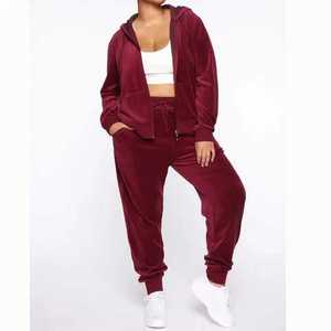 Survêtements pour femmes au design optimal, en molleton doux et respirant, avec capuche et pantalon de jogging, haute qualité, en molleton doux 2026 pour la gym - Product Image 4