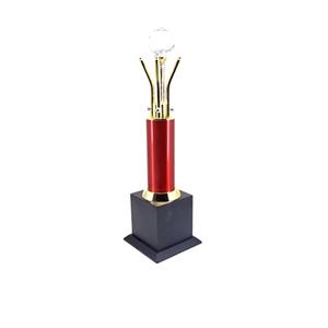 Trophée en cristal d'entreprise à prix avantageux pour la reconnaissance des employés et les récompenses d'excellence professionnelle, disponible à la vente - Product Image 5
