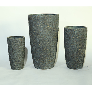 Maceta de Fibra de Vidrio FRP de Alta Calidad, Diseño Clásico, para Interiores y Exteriores, Altura 18 x Diámetro 8 Pulgadas - Product Image 3