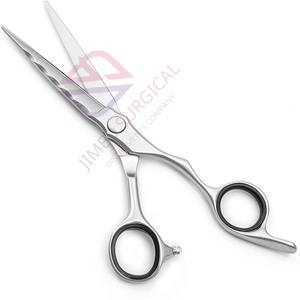 ชุดกรรไกรตัดผมมืออาชีพ 6 ชิ้น พร้อมใบมีดสแตนเลส สำหรับร้านเสริมสวย ช่างตัดผม และจัดแต่งทรงผม คุณภาพสูง - Product Image 1