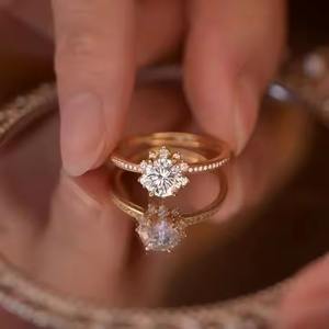 1.50 carats 14K or massif mariage bague de promesse de mariée laboratoire cultivé cluster diamant coupe bijoux fins pour les fêtes et fiançailles - Product Image 1