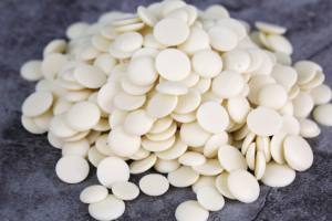 Chocolat pur en gros directement du fabricant HALAL, véritable chocolat blanc en forme de bouton, 40% de cacao, pour pâtisserie, biscuits et gâteaux - Product Image 4