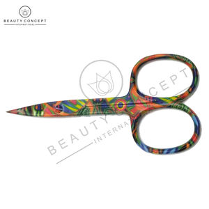 Ciseaux à prix de gros multicolores pour manucure et pédicure Ciseaux à cuticules de qualité supérieure par Beauty Concept Sustainable - Product Image 5