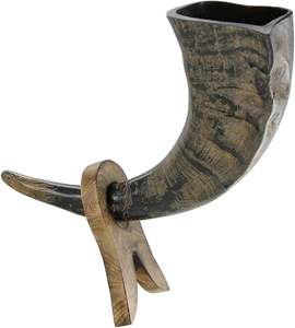 Jarra Clásica Vikinga para Beber, Hecha a Mano, de Alta Calidad y Duradera, con Soporte de Madera para Cerveza, Vino, Sidra, Cerveza Alemana, Tallada a Mano - Product Image 1