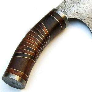 มีดเชฟทำมือขนาด 10 นิ้ว ทำจากเหล็กกล้าคาร์บอน พร้อมปลอกหนังสุดพิเศษ ด้ามจับสวยงาม ปรับแต่งได้ - Product Image 4