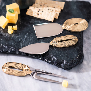 Ensemble de fromages 3 pièces de haute qualité avec poignée unique Design couteau en acier inoxydable outils à fromage pour une utilisation en cuisine dans un restaurant de fête - Product Image 2